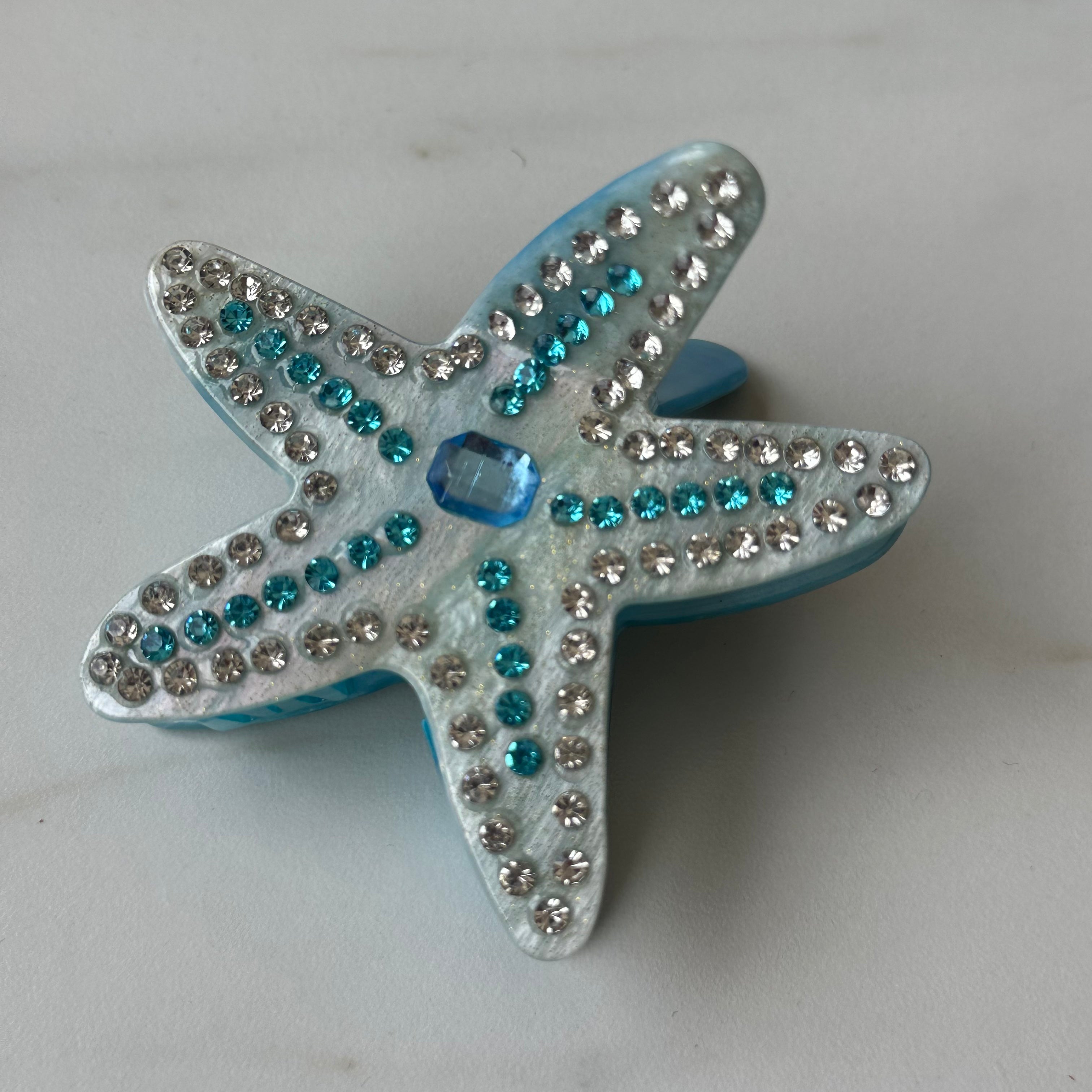 Starfish claw clip
