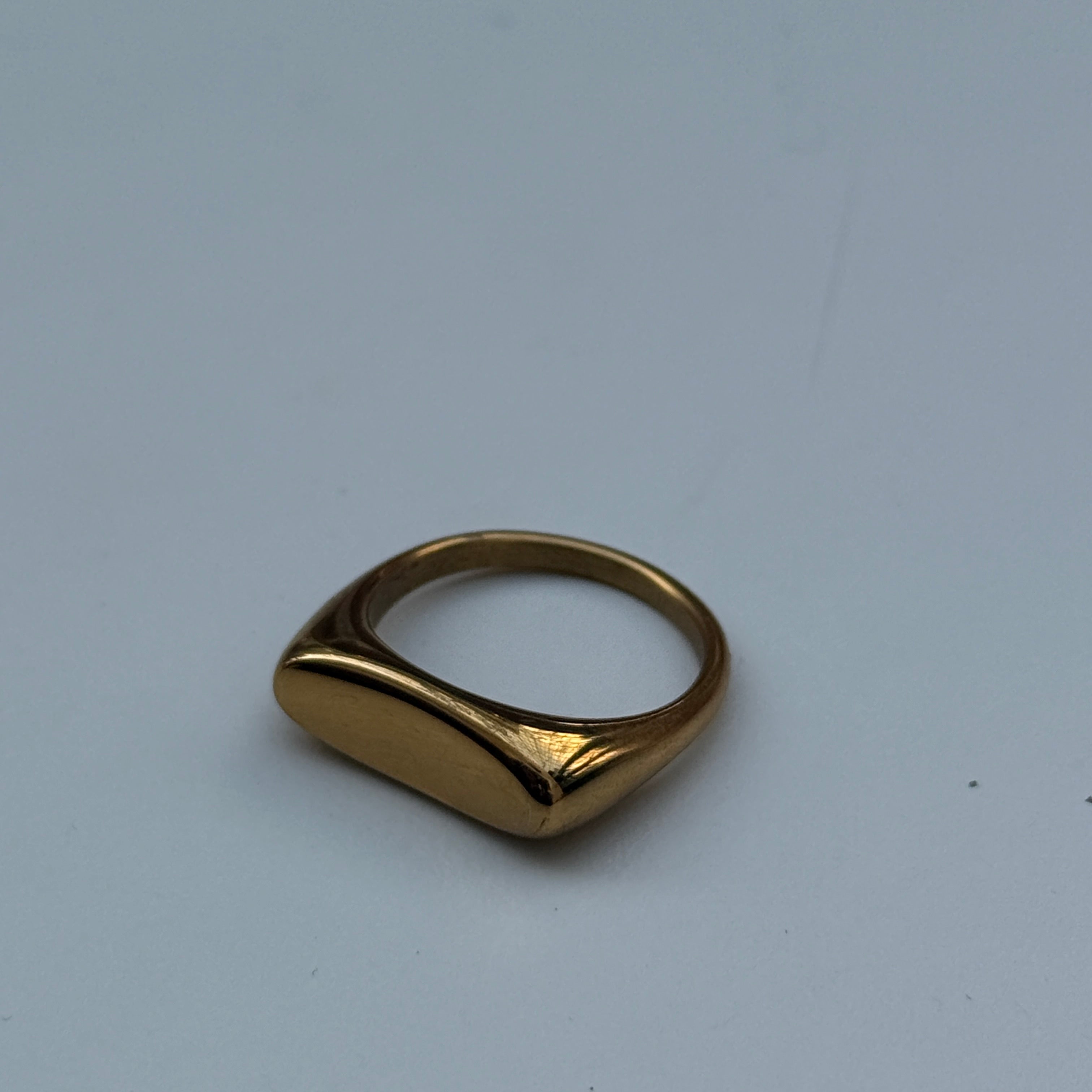 Basic Babe Ring