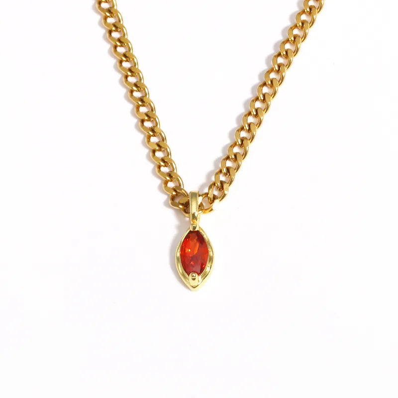 Bisous Necklace