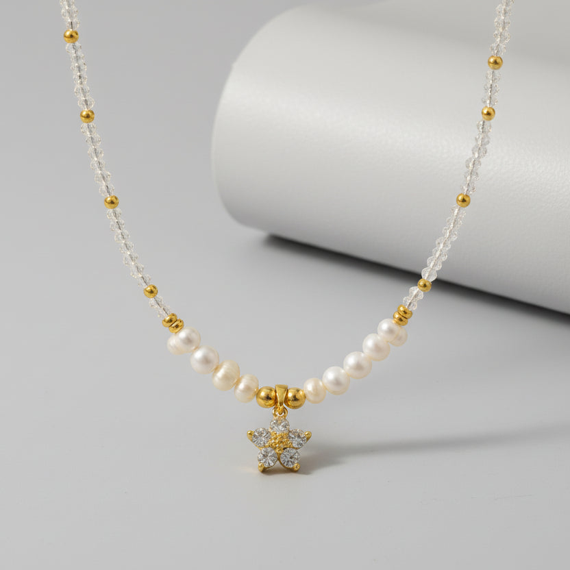 Flower Pearl Necklace