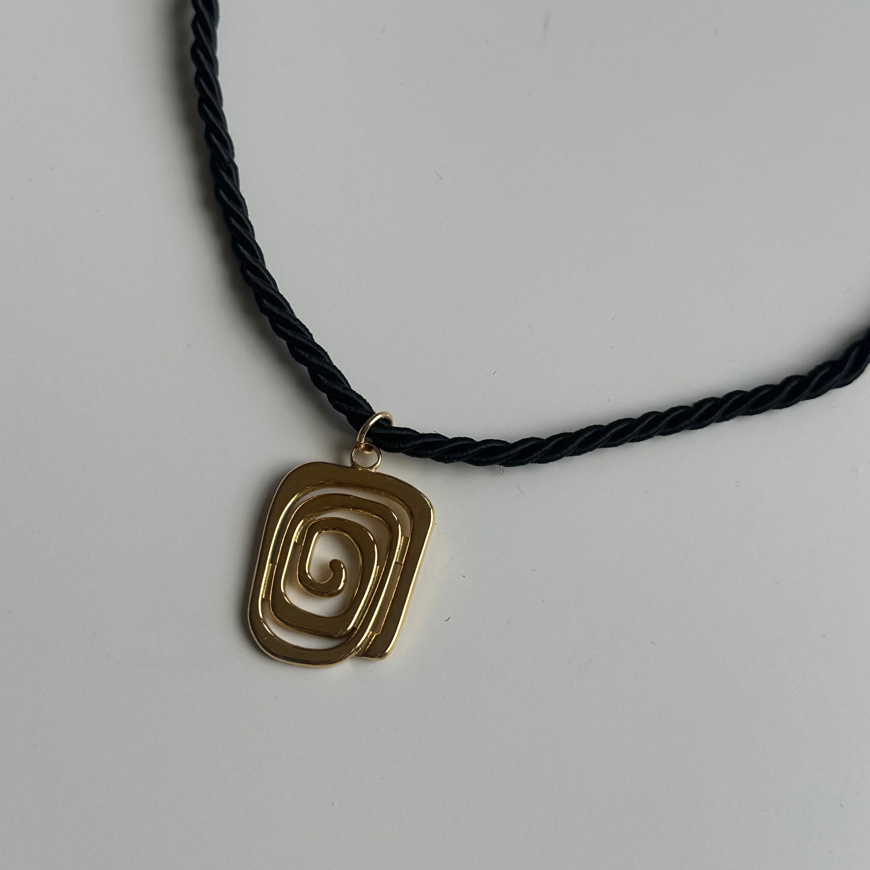 Swirl Rope Necklace