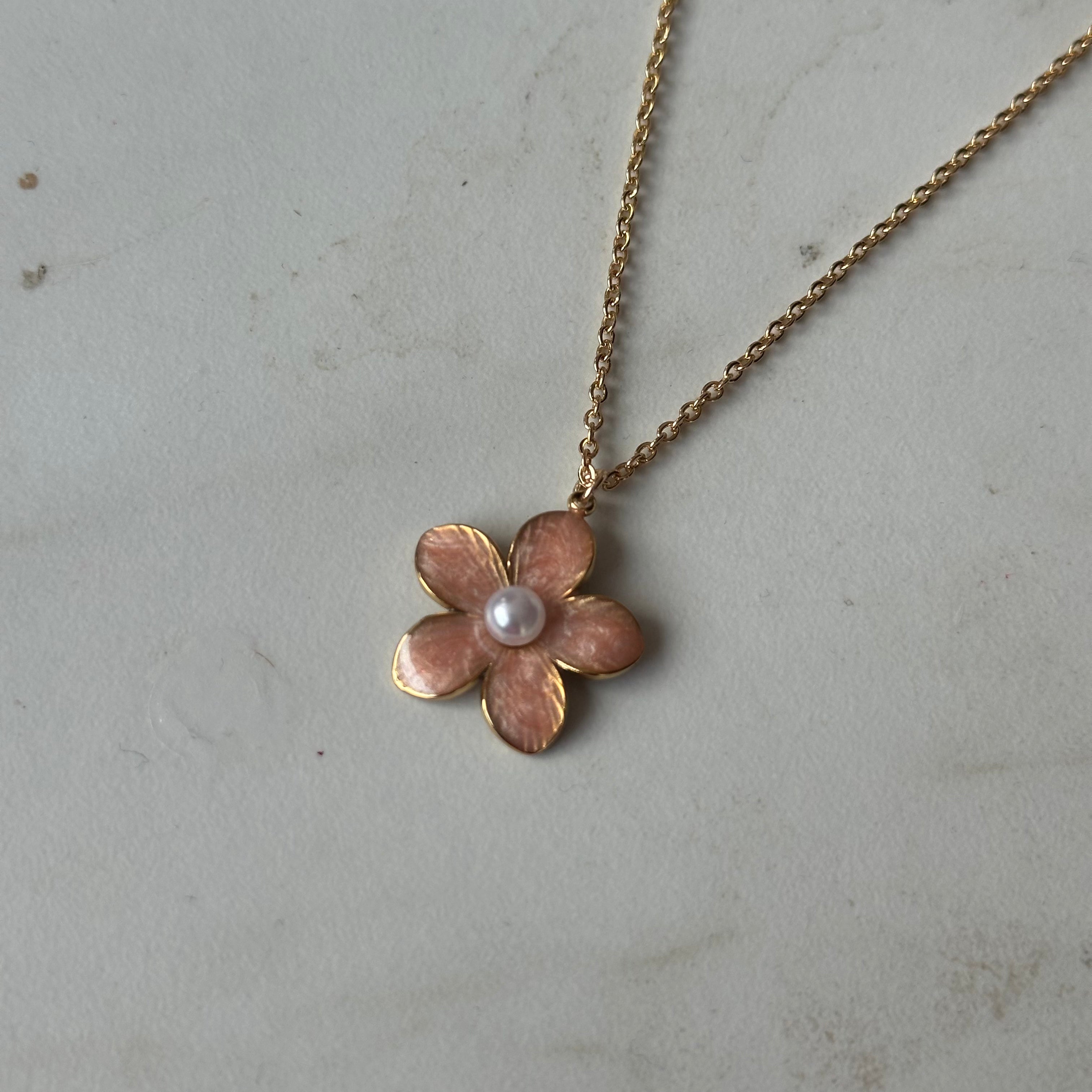 Pearl Flower Necklace