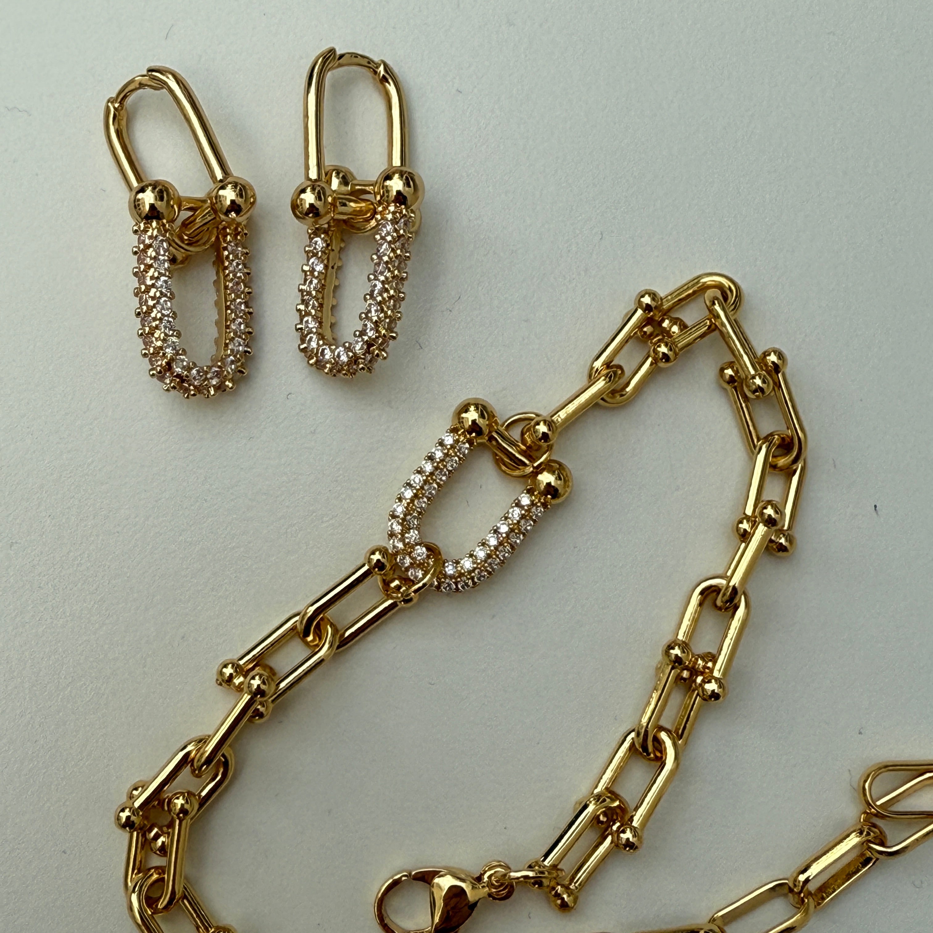 Chain earrings