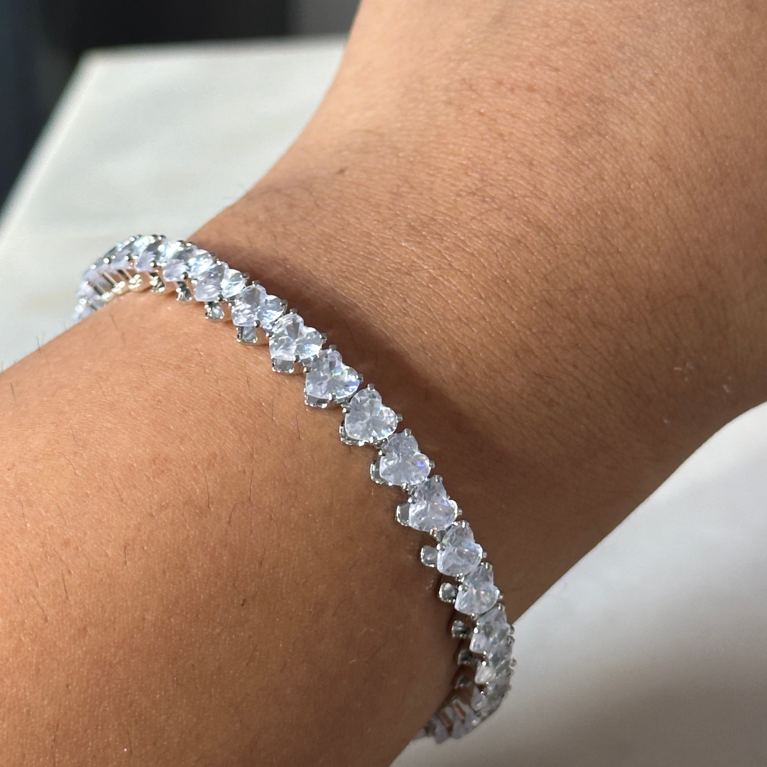 Diamond heart tennis bracelet outlet