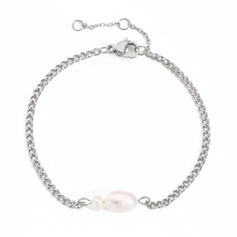 Pearl Thread Bracelet